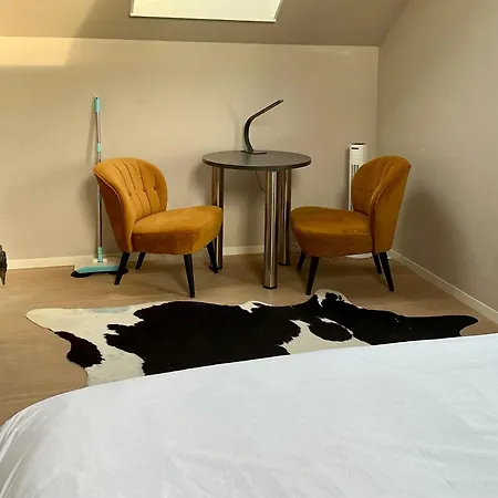 Oomes Huus Bed and Breakfast *